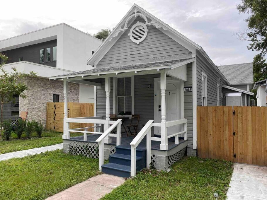 Cozy Studio Bungalow Steps To Armature Works 坦帕 外观 照片