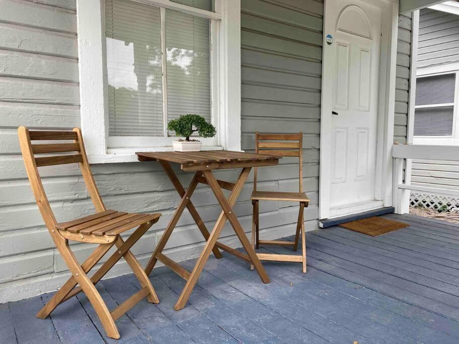 Cozy Studio Bungalow Steps To Armature Works 坦帕 外观 照片