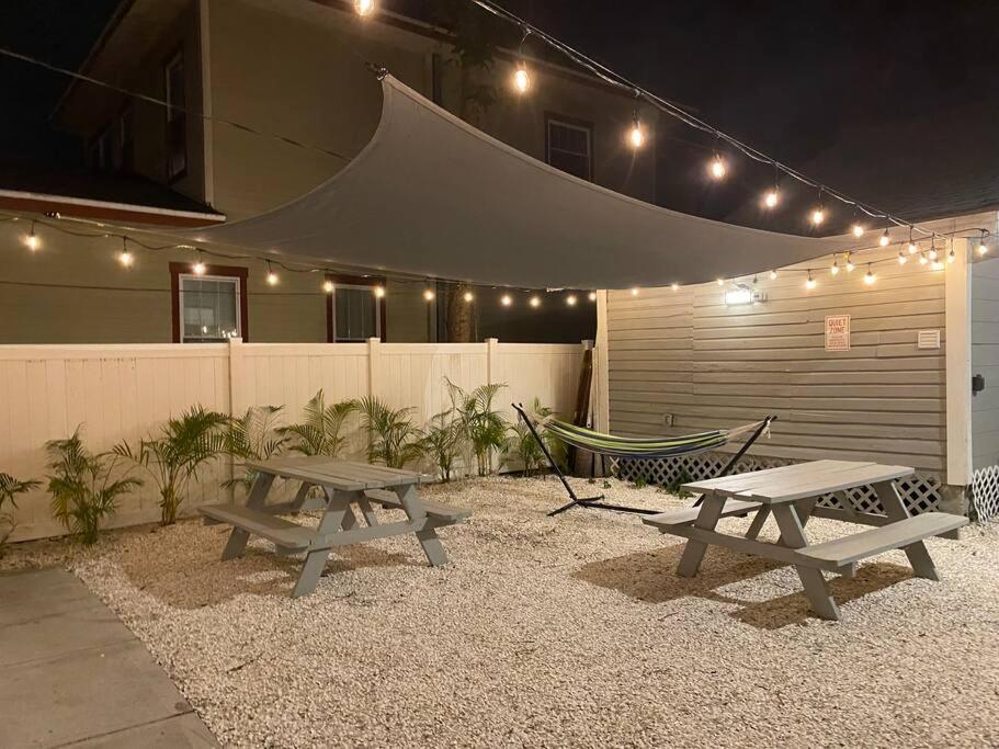Cozy Studio Bungalow Steps To Armature Works 坦帕 外观 照片